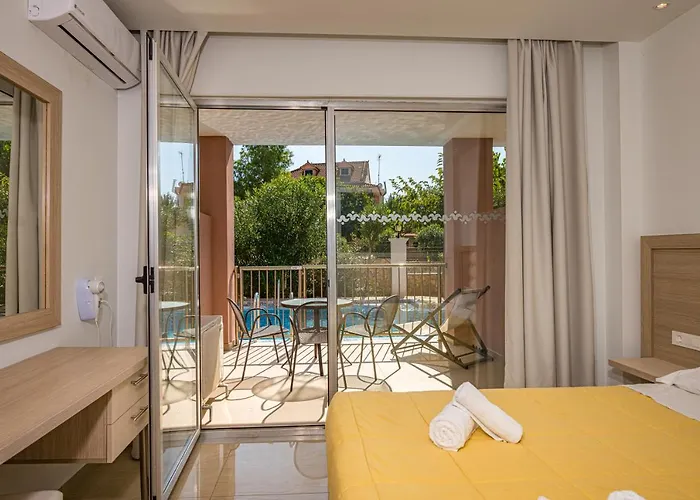 Caretta Beach Hotel & Waterpark