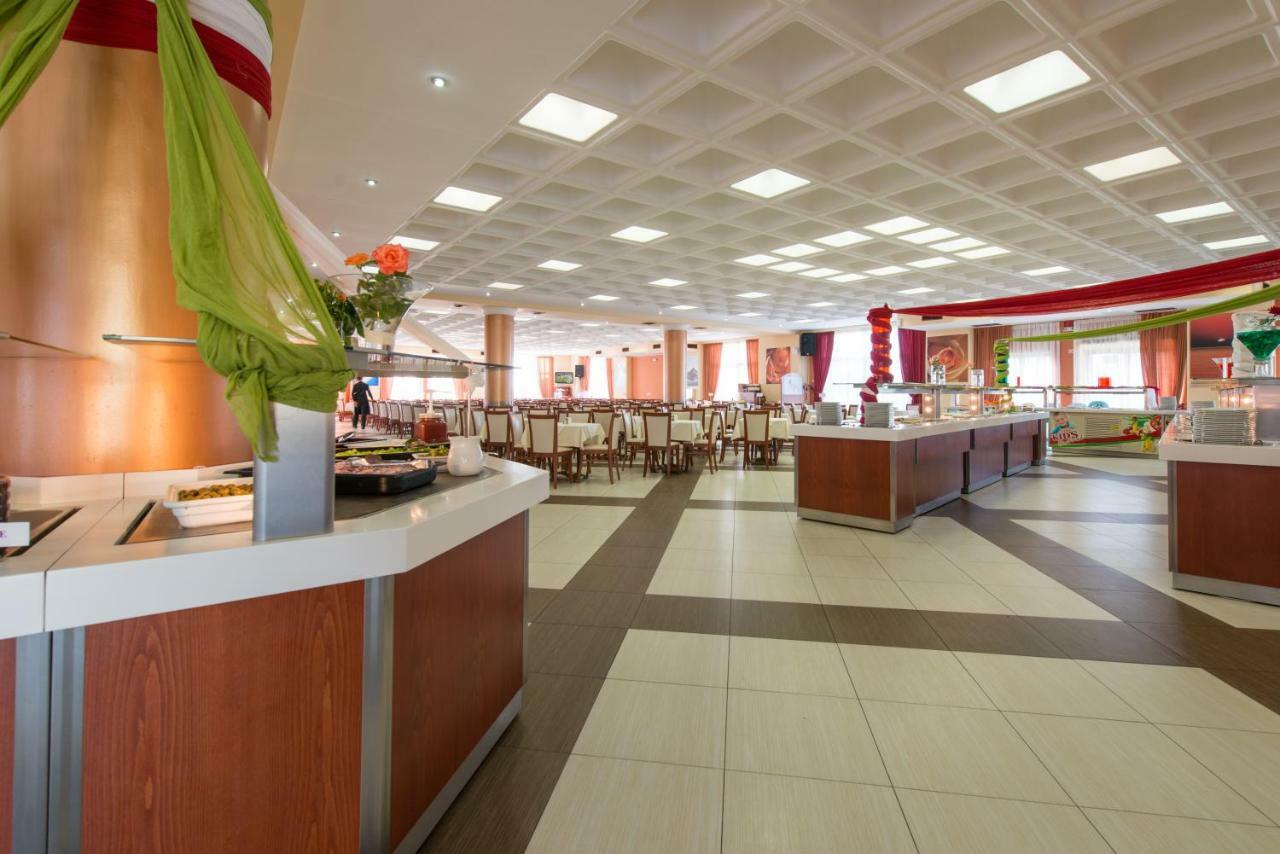 Caretta & Waterpark Hotel 4*