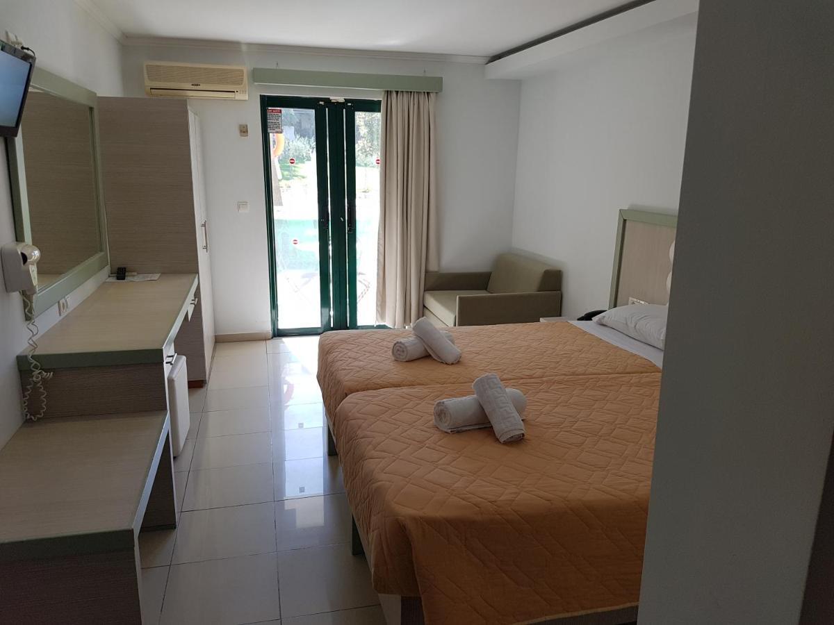 Caretta & Waterpark 4*